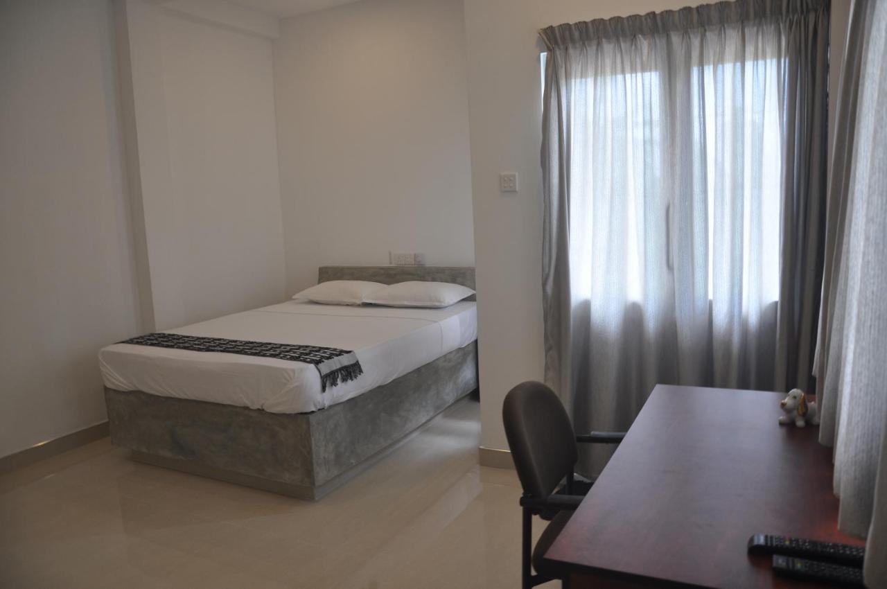 Jungle Fence Bed & Breakfast เบนโตตา ภายนอก รูปภาพ