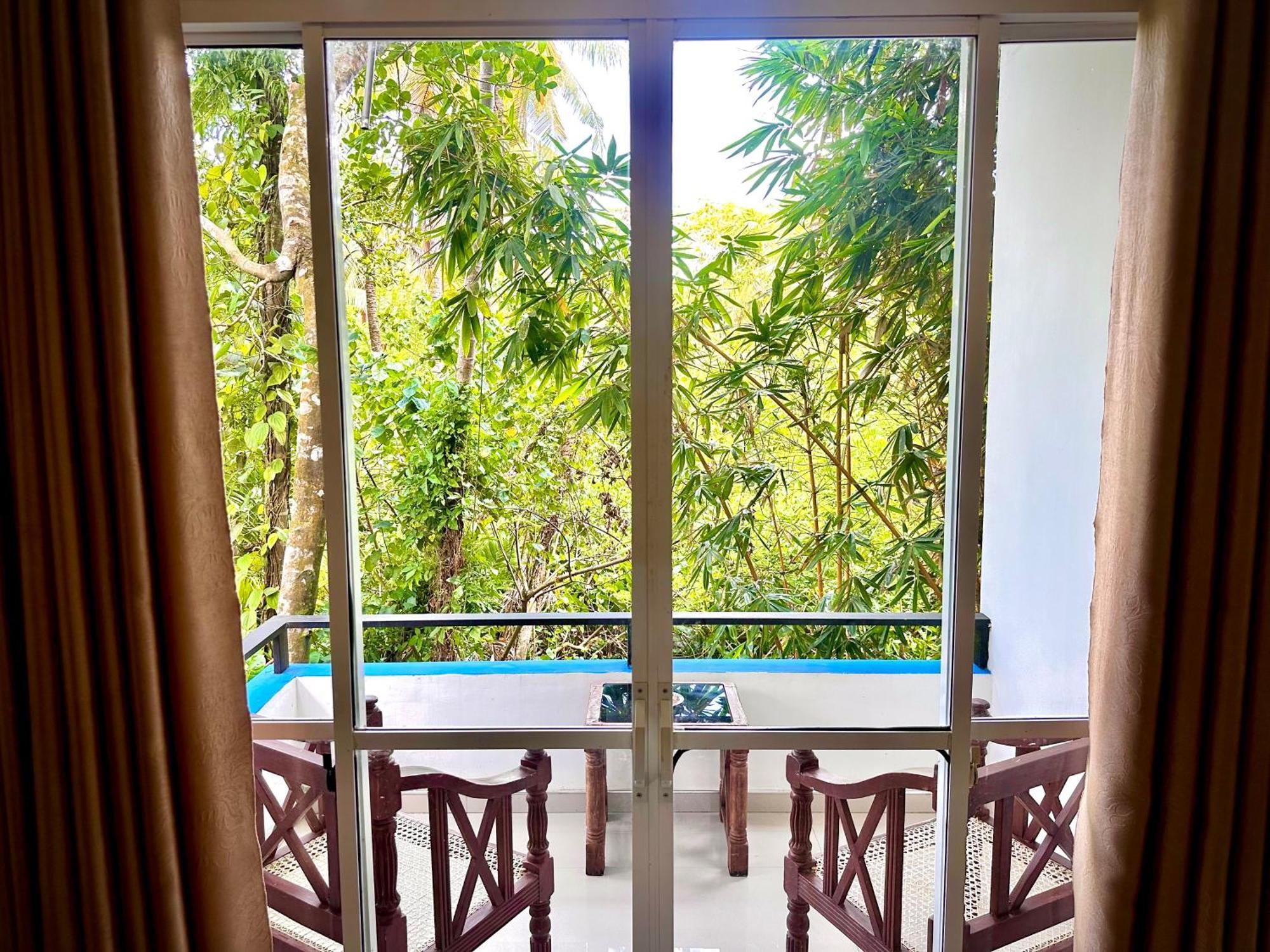 Jungle Fence Bed & Breakfast เบนโตตา ภายนอก รูปภาพ